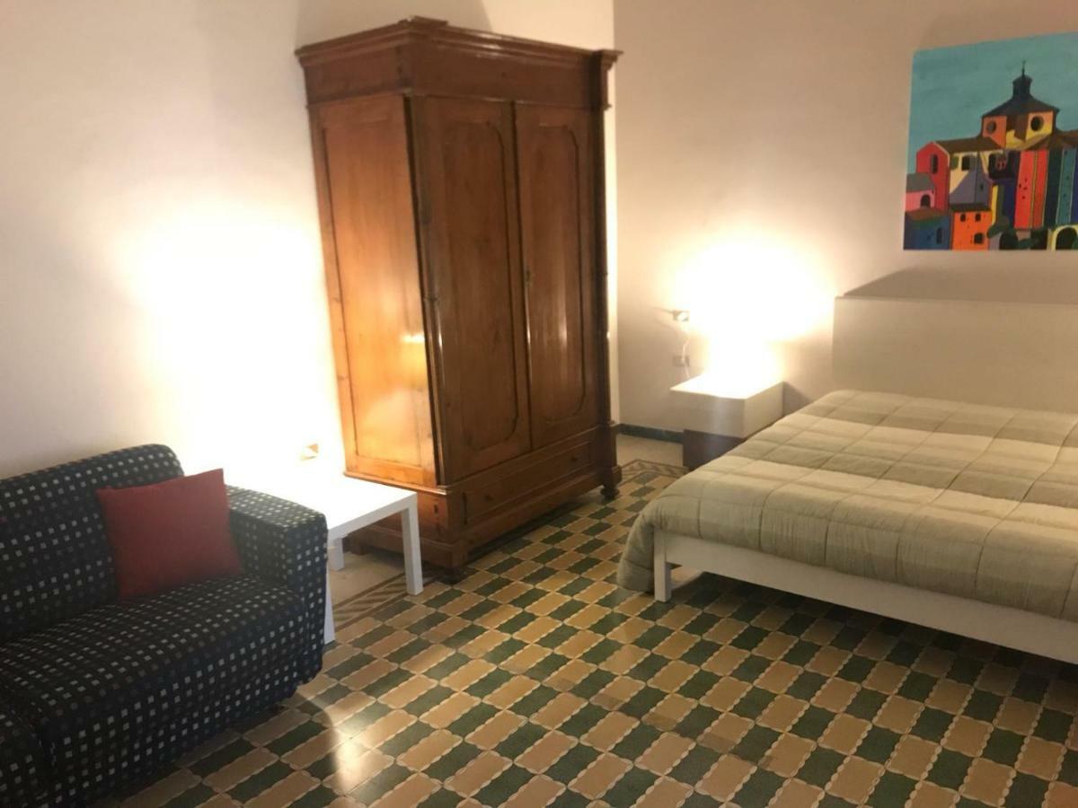 Casa Vacanze Pizzicanto Irsina Bagian luar foto